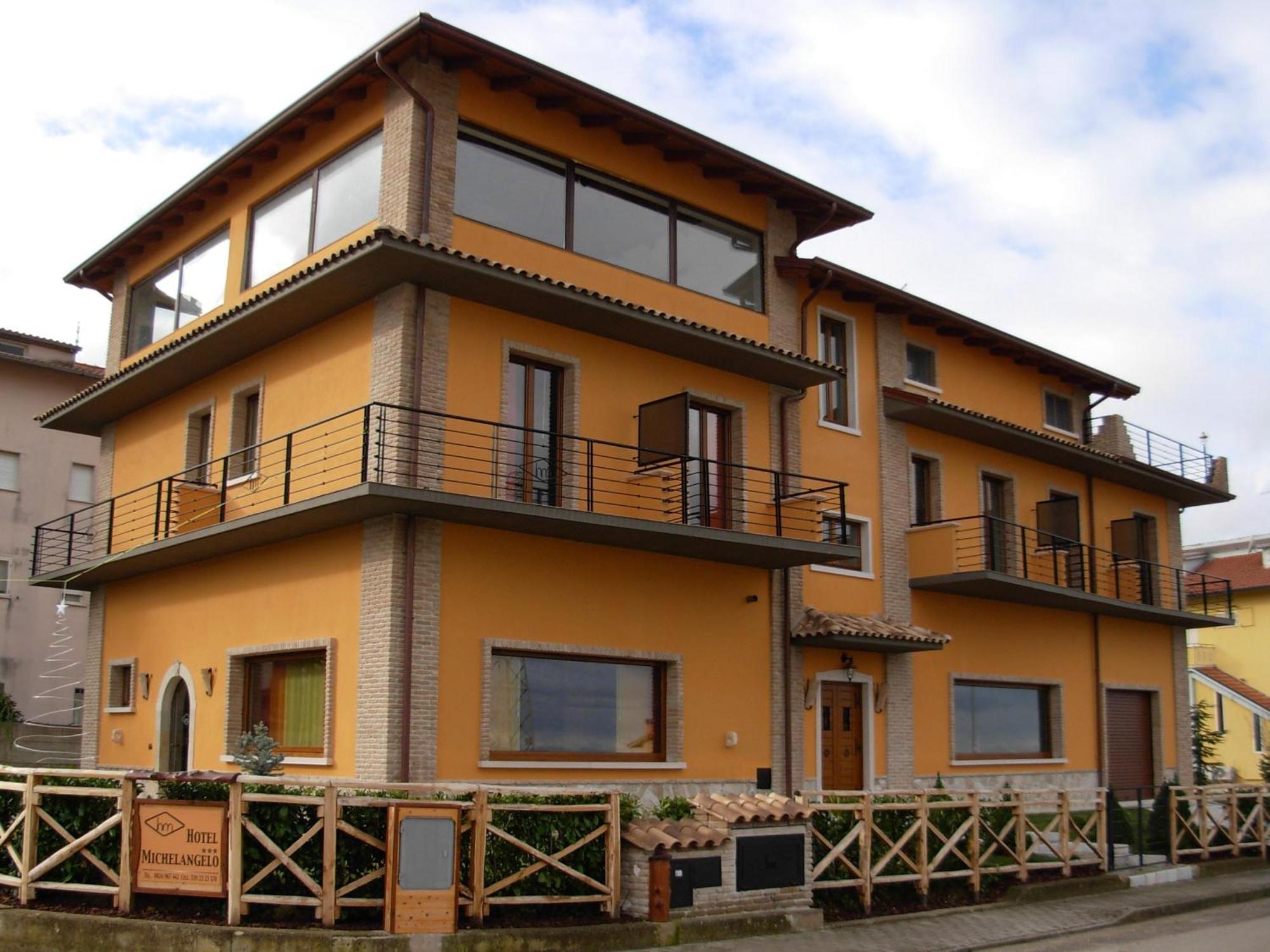Hotel Michelangelo San Bartolomeo in Galdo ภายนอก รูปภาพ