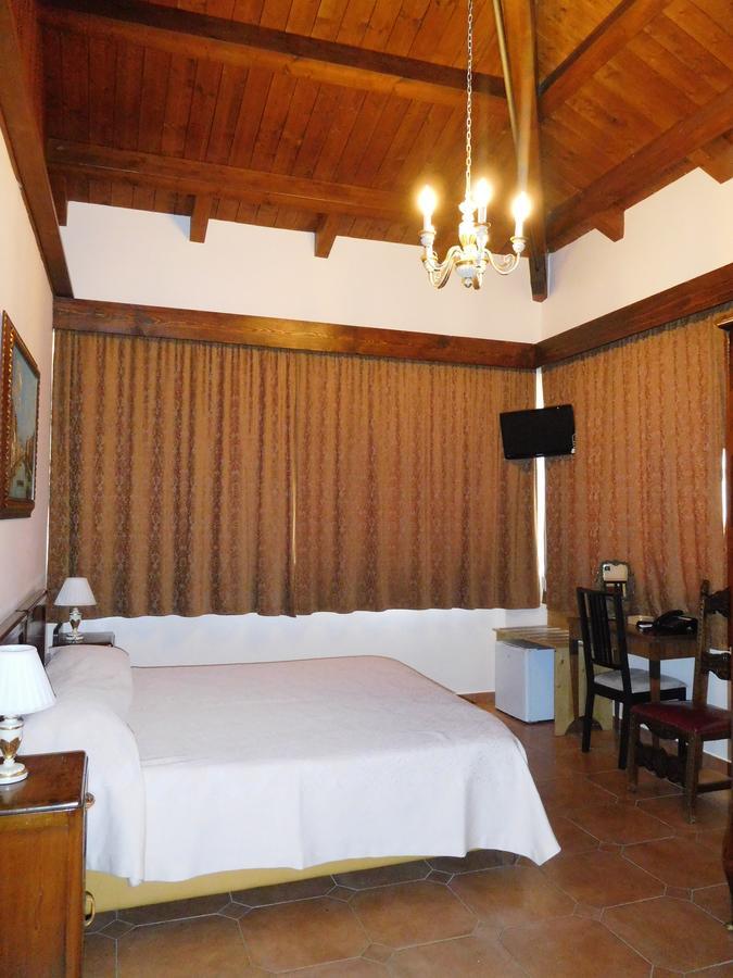 Hotel Michelangelo San Bartolomeo in Galdo ภายนอก รูปภาพ