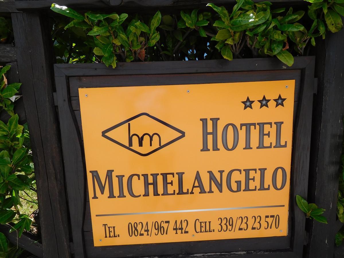 Hotel Michelangelo San Bartolomeo in Galdo ภายนอก รูปภาพ