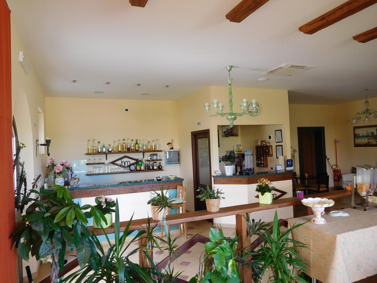 Hotel Michelangelo San Bartolomeo in Galdo ภายนอก รูปภาพ